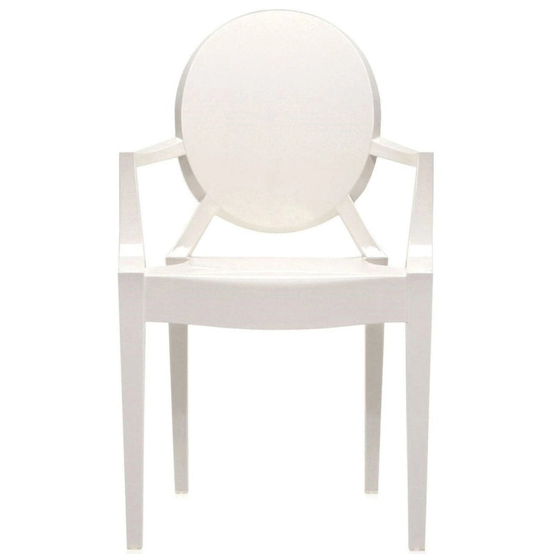 Lot de 2 chaises empilables en lucite transparentes